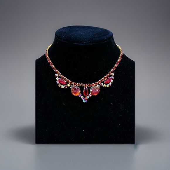 Vintage Red Rhinestone Necklace Mid-Century Molded Glass Choker Aurora Borealis - Picture 7 of 9